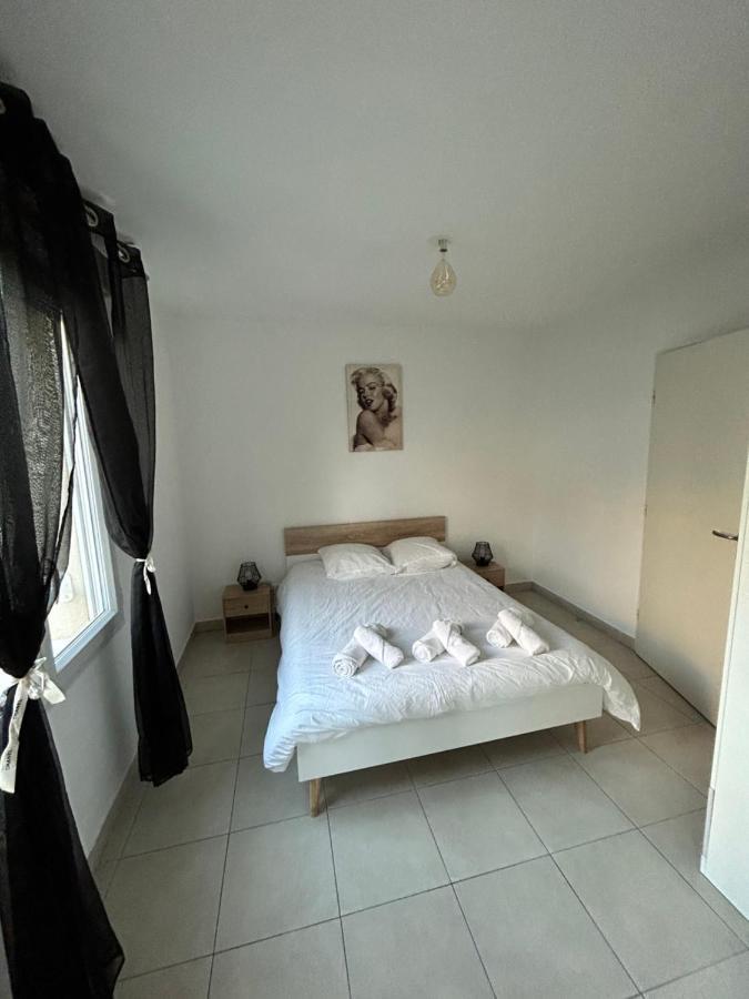 Appartement Avec Terrasse Et Box Entre Plages Et Nature Marseille Exterior photo